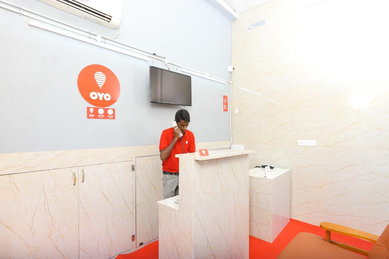 Oyo 11433 Kishore Inn Ченнаї Екстер'єр фото